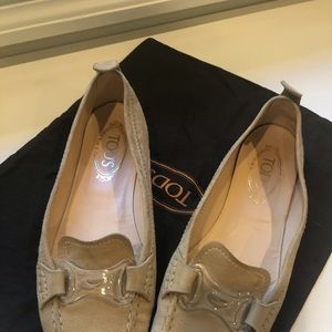 Tod’s Suede Size 41 Driving Loafers